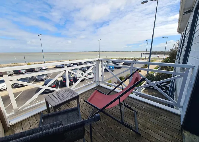 ホテル Cap D'ambre 2*